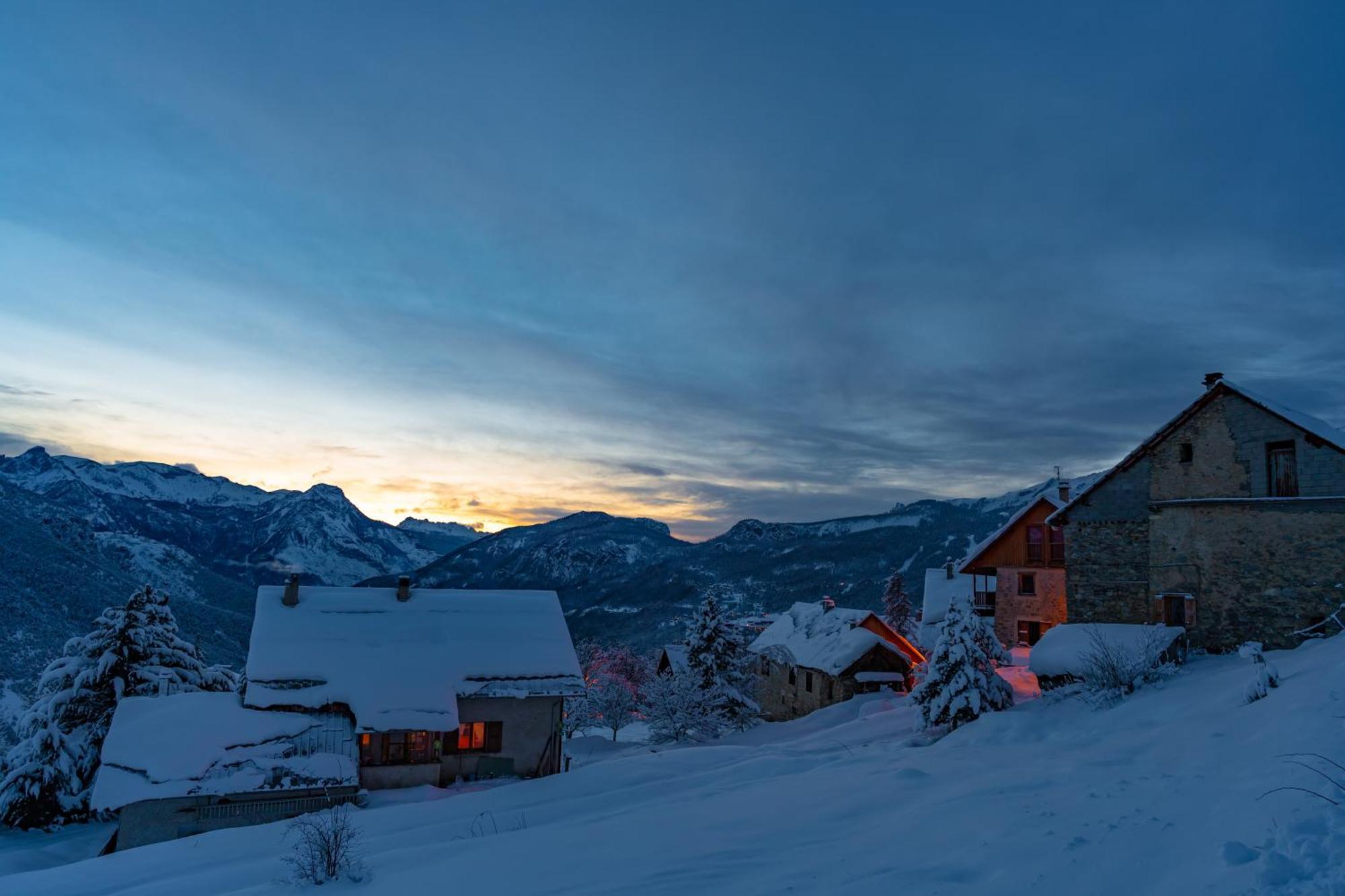 Ecrins De Cocon - Parc National Des Ecrins Apartamento Pelvoux Exterior foto